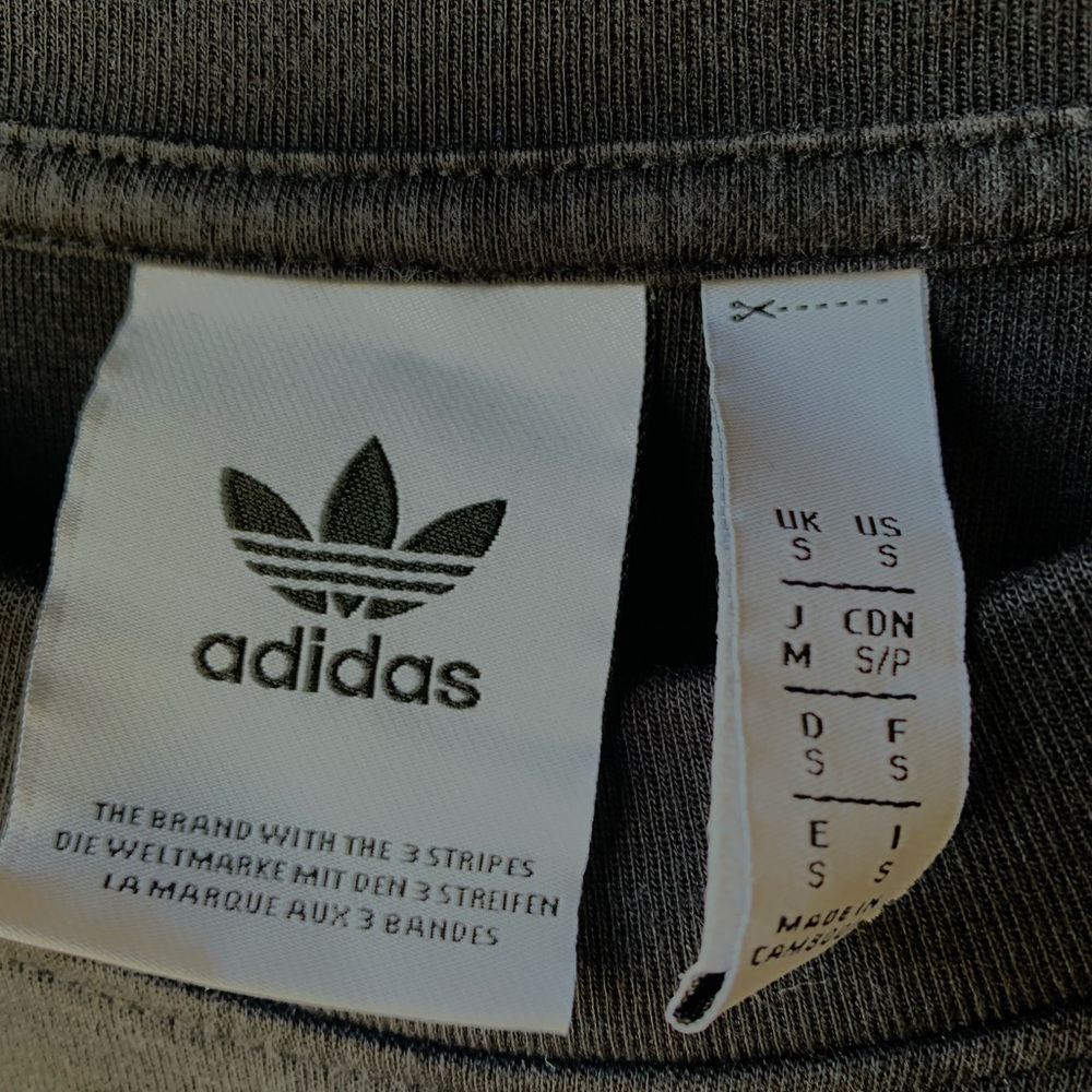 Classic Adidas Crewneck
